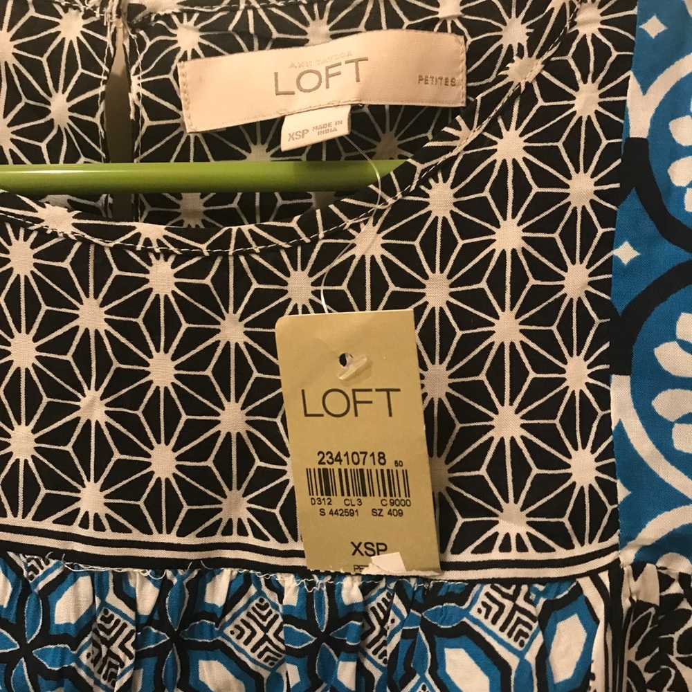 NWT women’s loft petite blouse